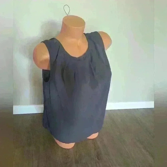Worthington Women's Pleated Sleeveless Top Gray Flowy Blouse Tank Top Size M - Picture 7 of 8